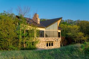 13151 Lakeshore Drive
