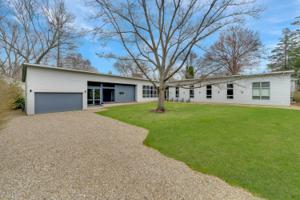 9147 Murphy Grove
