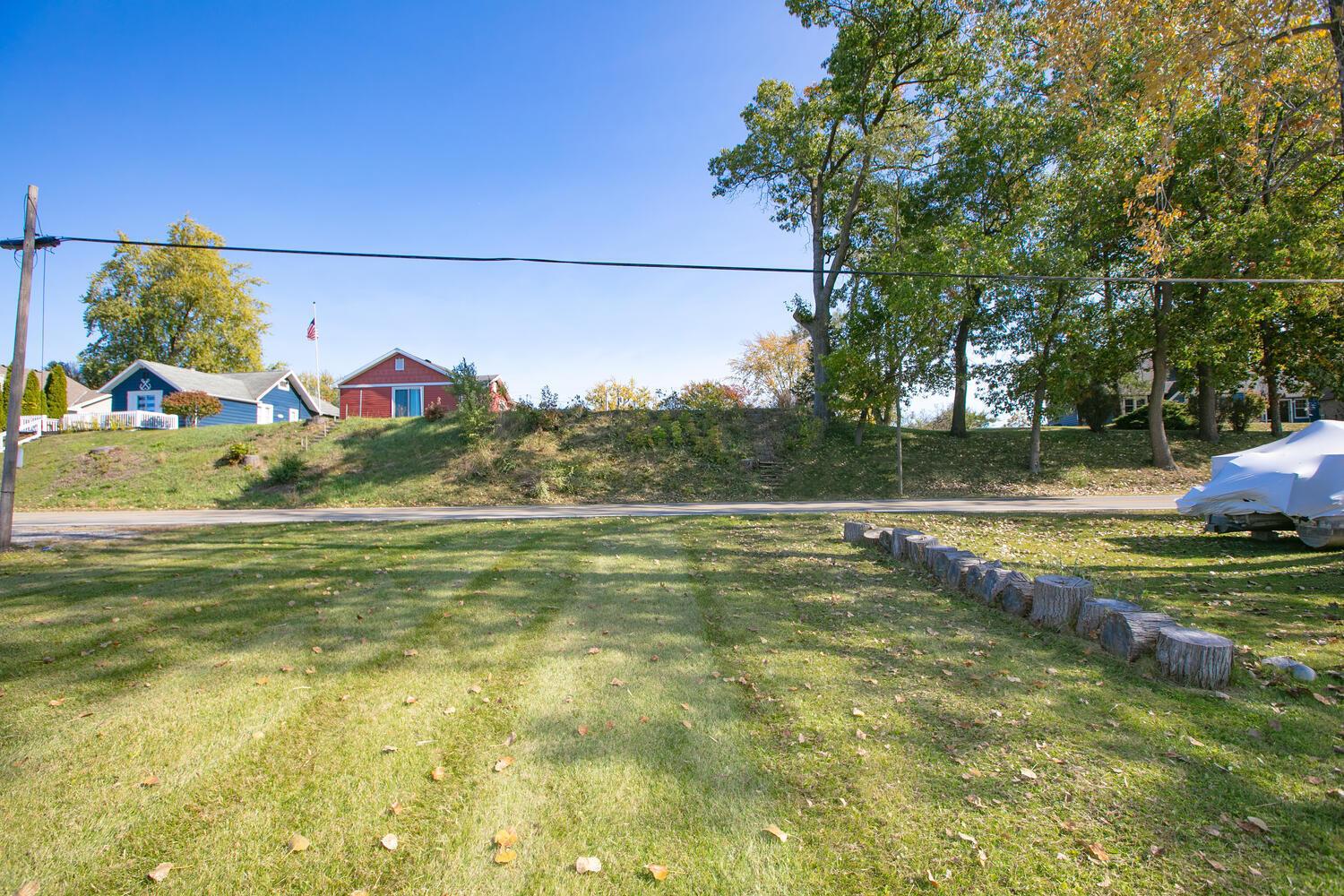 Image 4: 69909 Sunset Blvd Union MI-large-004-010