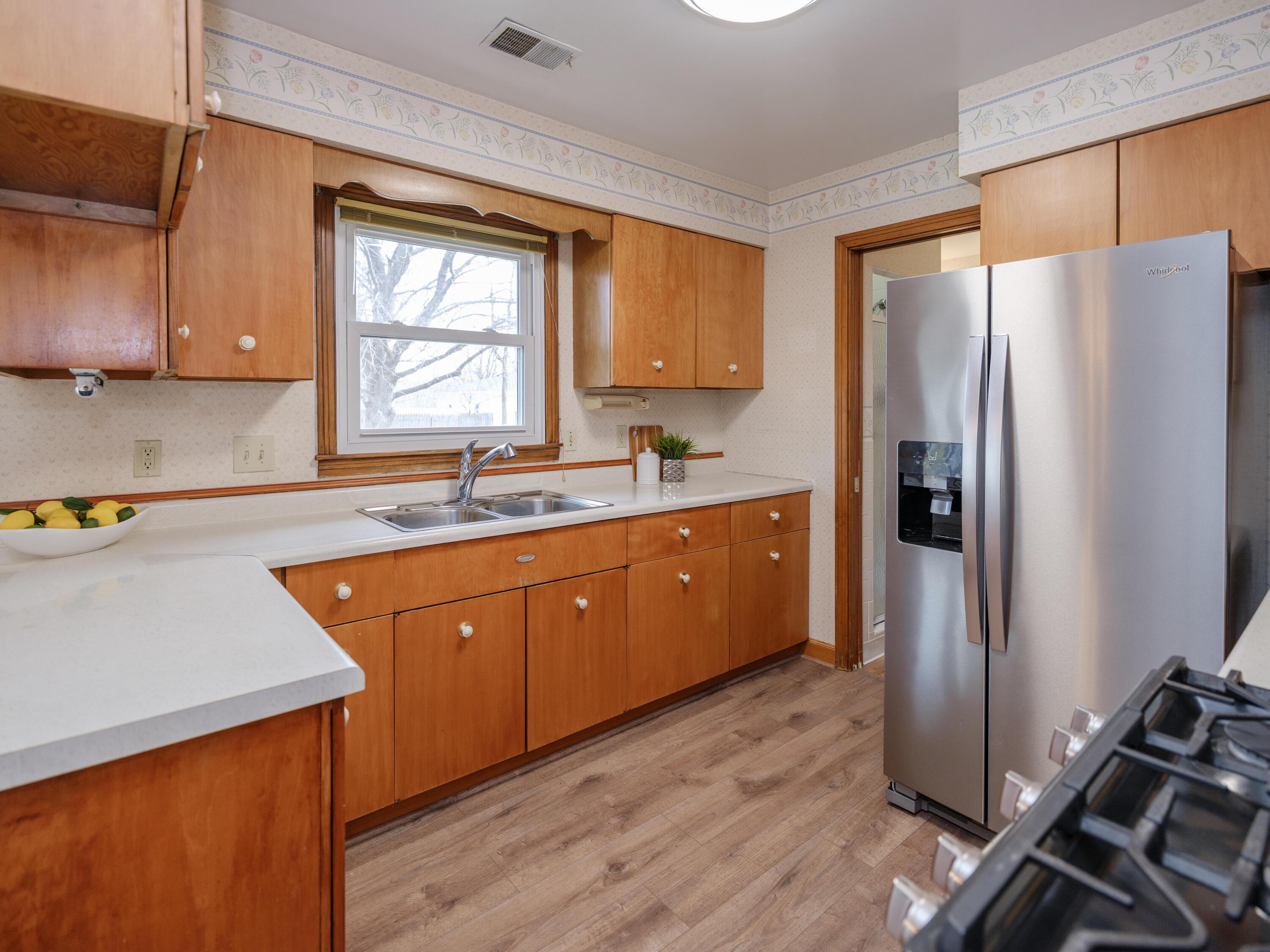 Image 3: 745 Woodlark-109