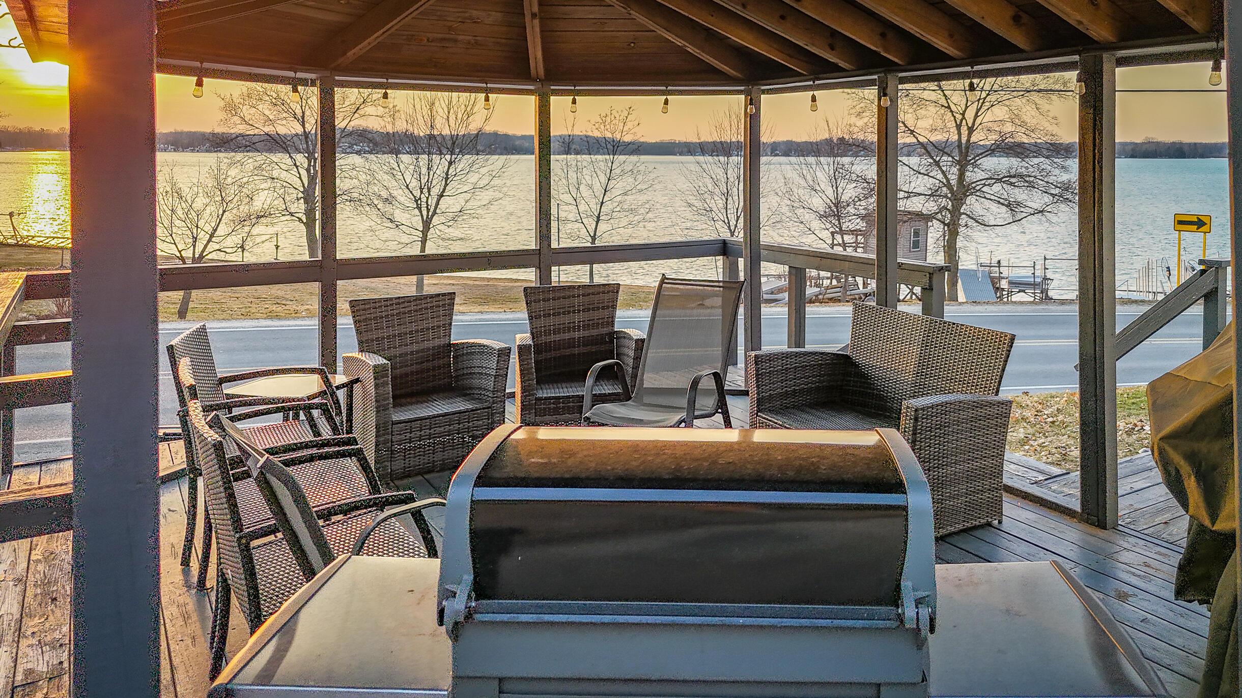 Image 4: 19276 4th St Aerial--3