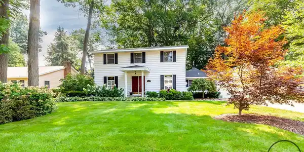 4675 Sandy Lane