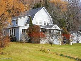4388 Main St
