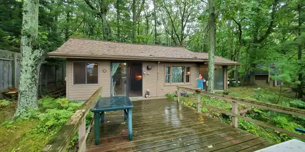 1357 Bluff Road