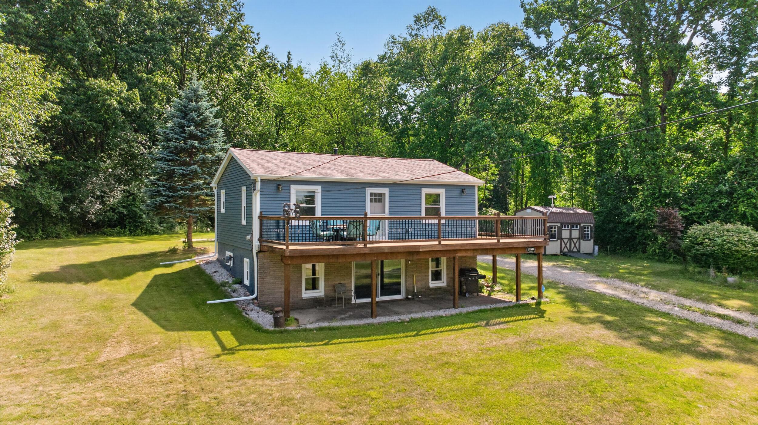 Image 3: 3_10932 baker rd jerome mi - 0003