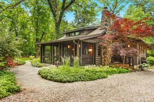 108 Shady Oak Drive