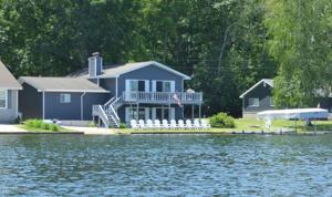 10520 Maple Crossing