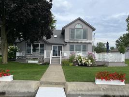 587 Pearl Beach