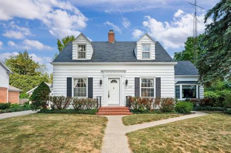 227 N Sunnybank Road