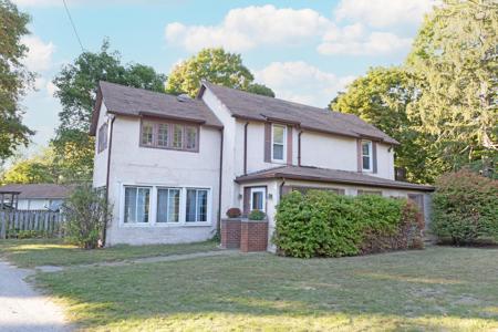 3180 S Lakeshore Drive