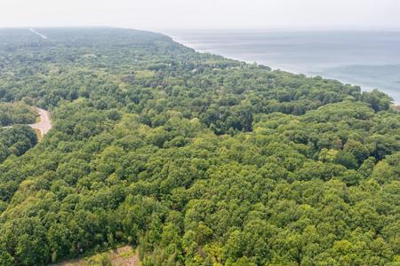 2436 Lakeshore Dr.