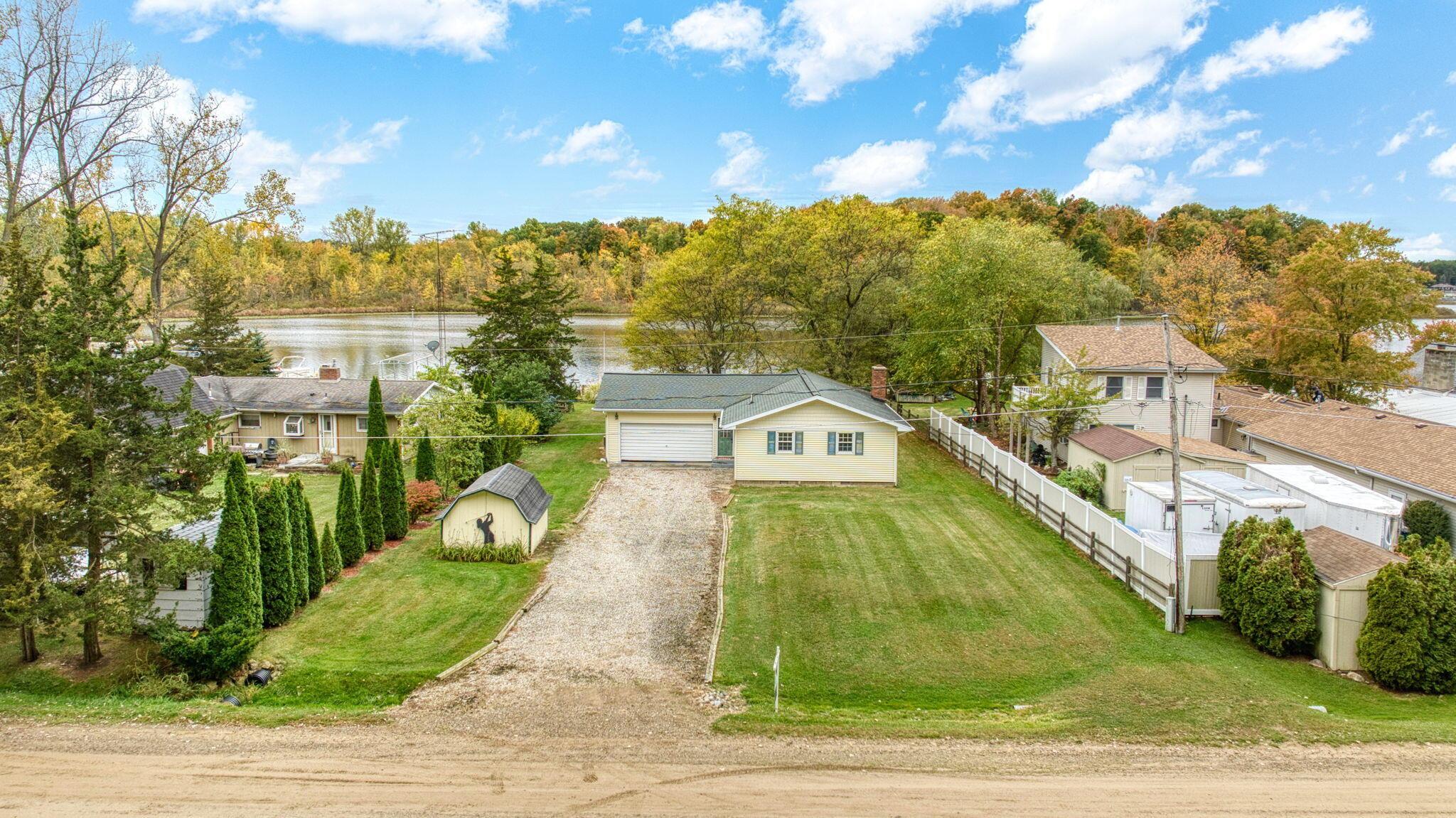 Image 2: 34-web-or-mls-DJI_0707_HDR