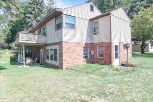 5491 S Lakeshore Drive