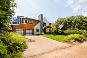 10950 Basswood