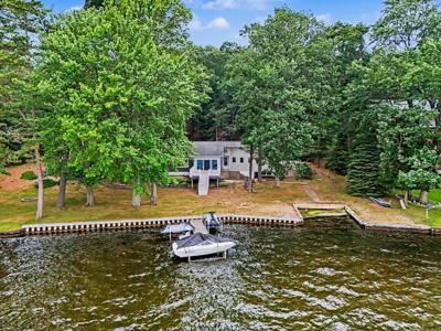 5935 Pleasant Hill Road