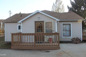 1622 Forest Drive