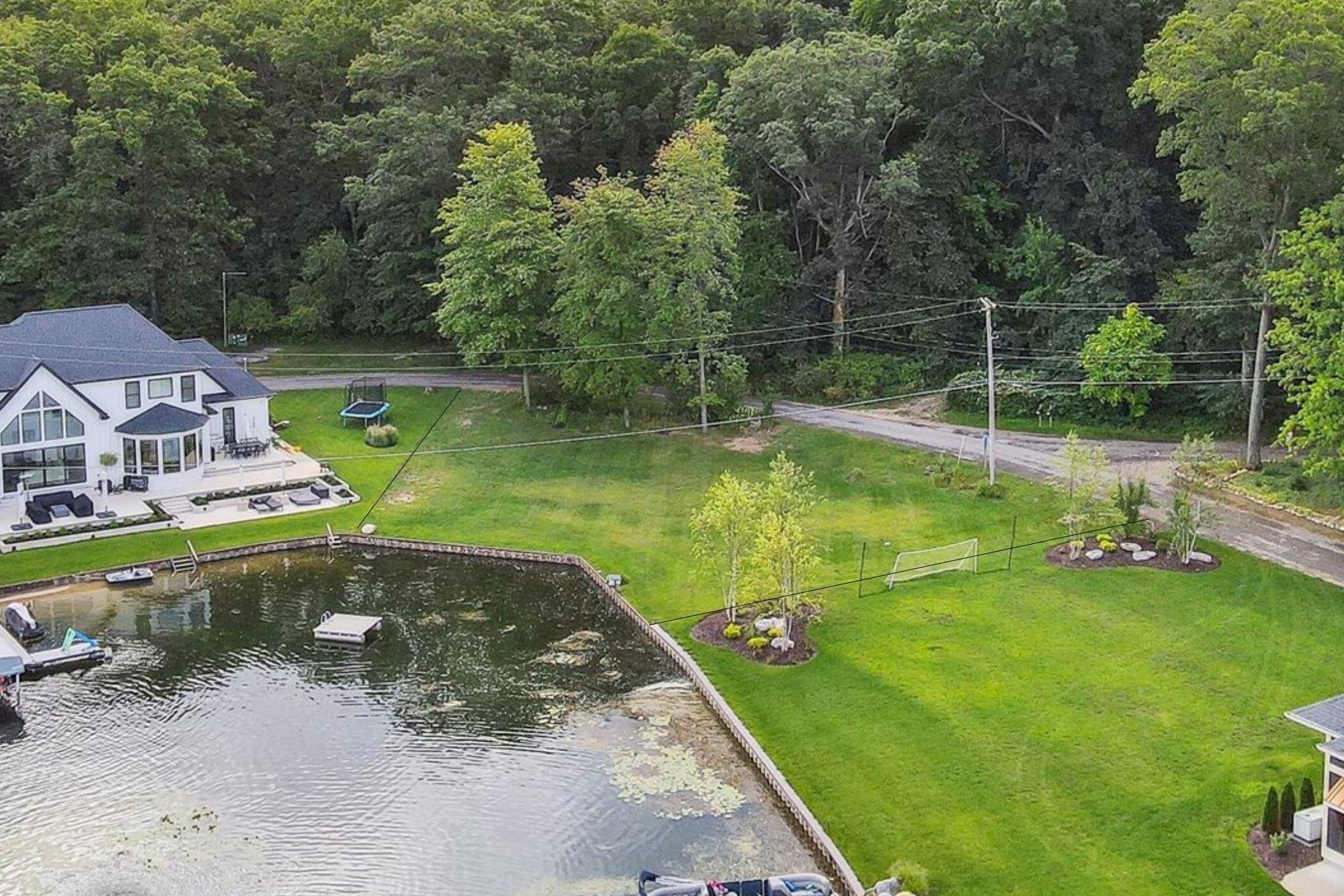 Image 3: 904 E. Eagle Lake Dr.