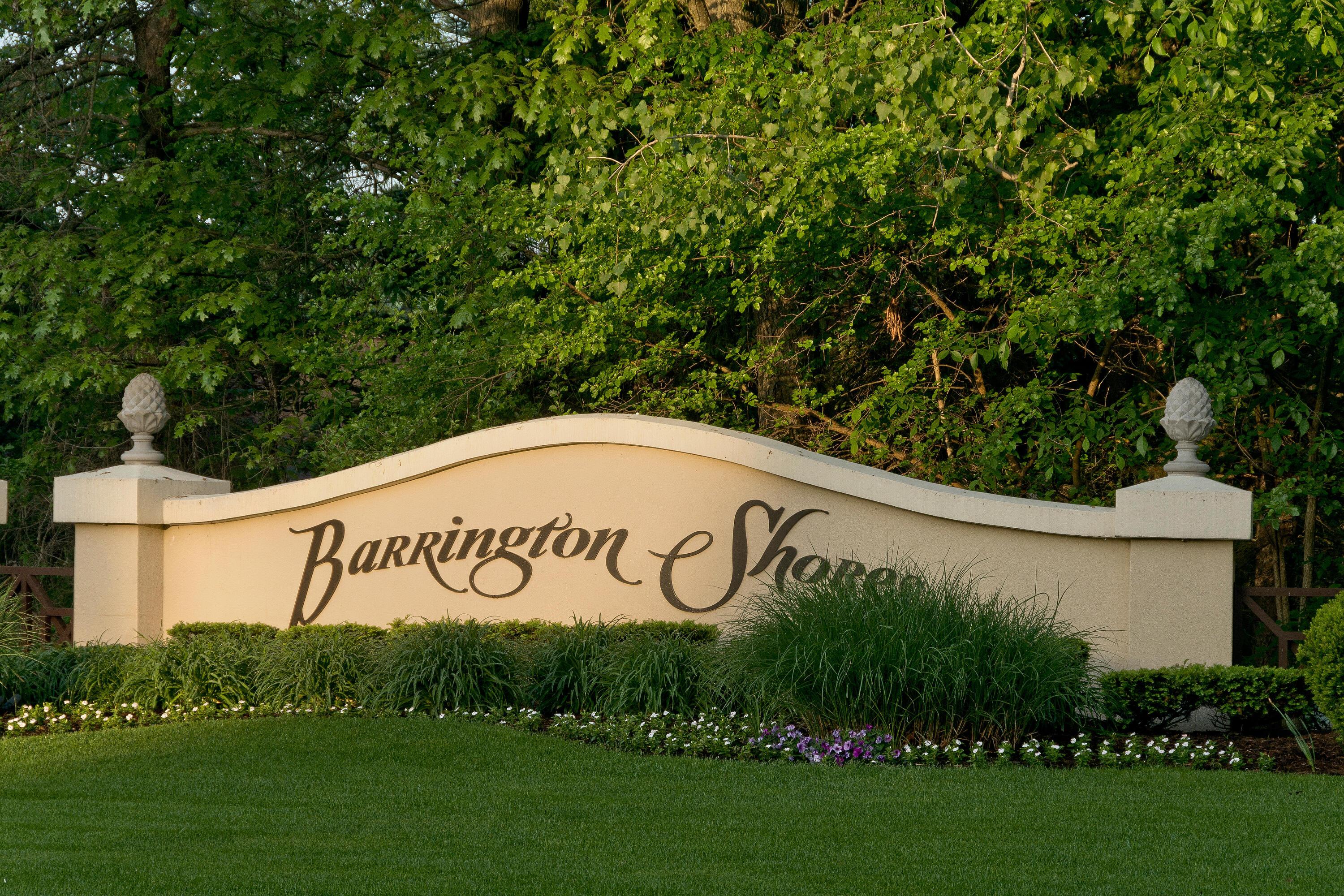 Image 3: BarringtonShores_Sign_4