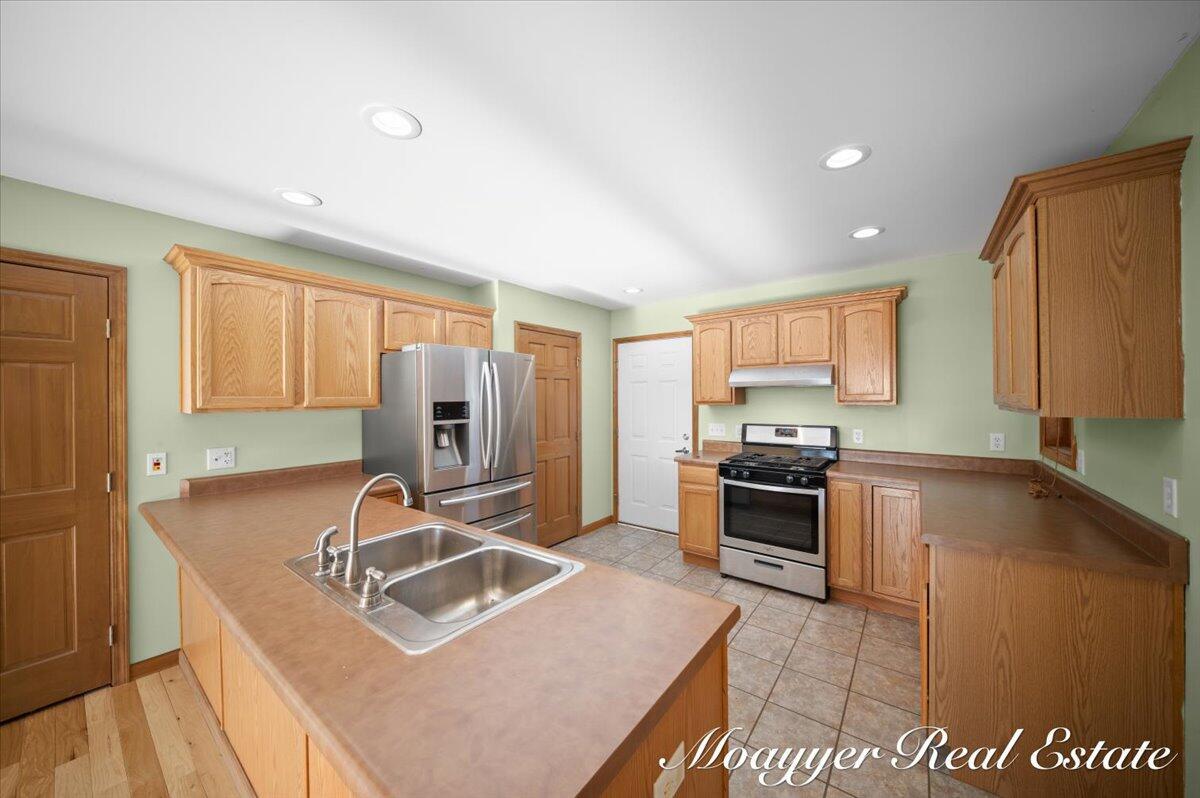 Image 4: 04-DSC_2780