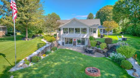 755 Belton