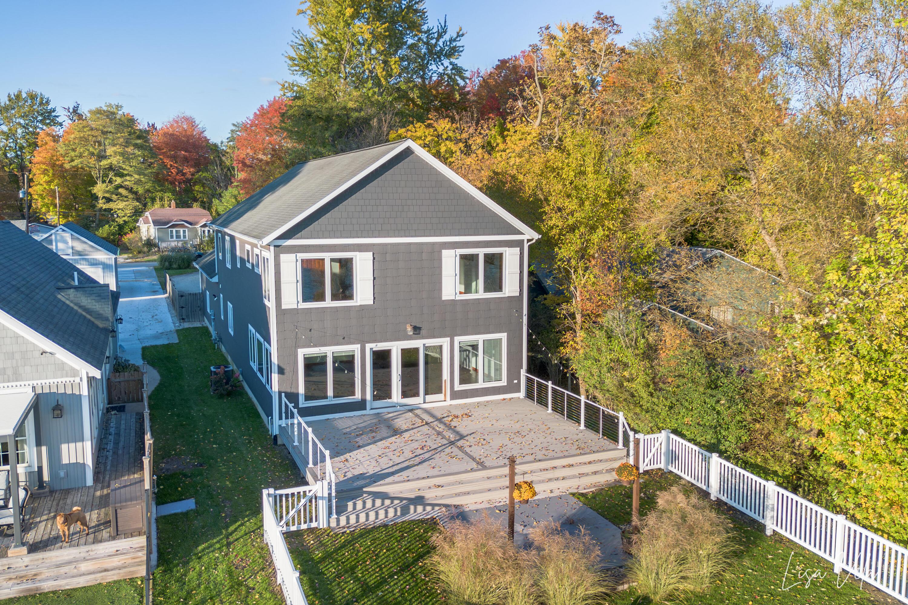 Image 4: Aerial Facing North