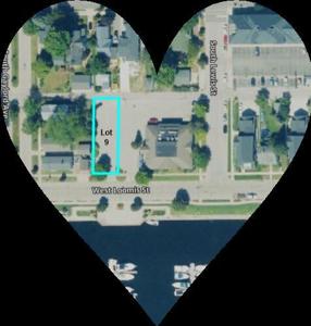 502 W Loomis
