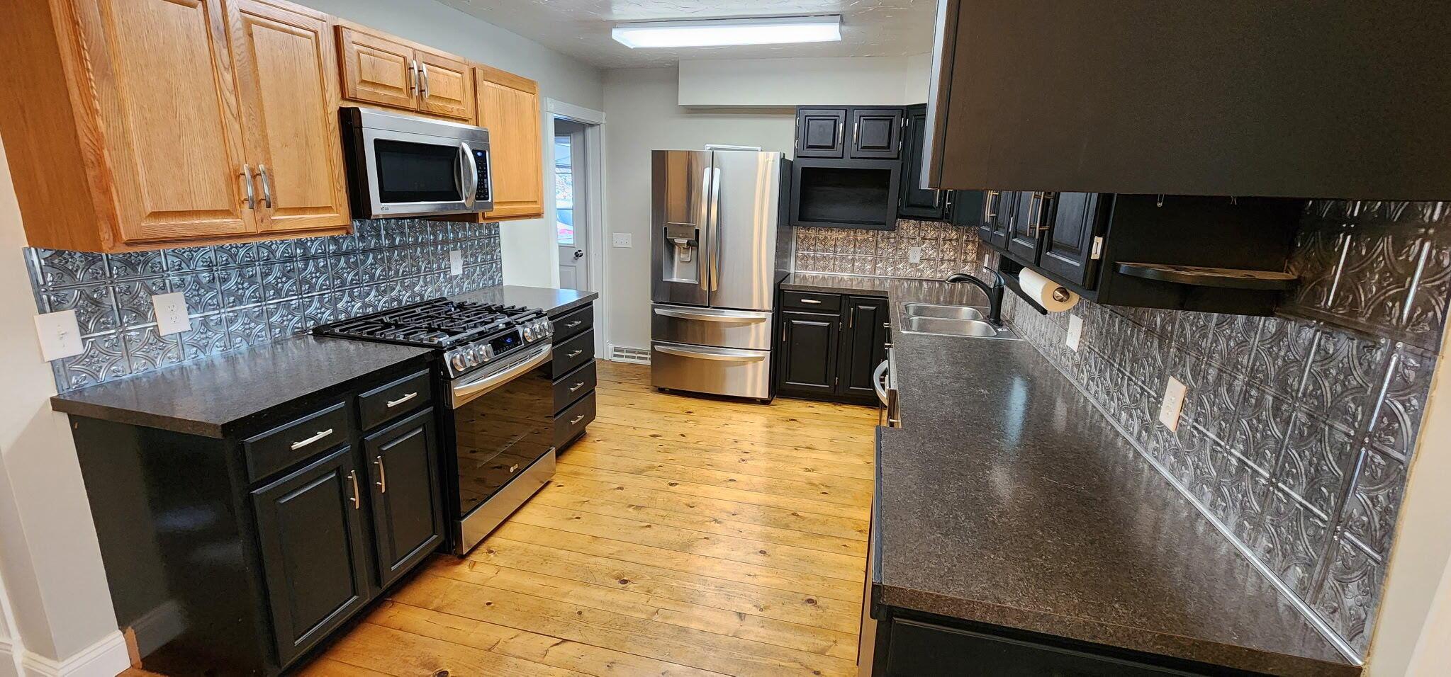 Image 2: 8192325996251708968