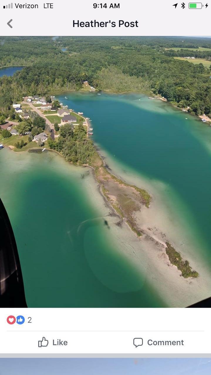 Image 2: Burgess Lake pic 2