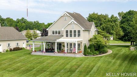 12409 Bay View Drive