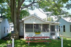 3181 N Lakeshore Drive