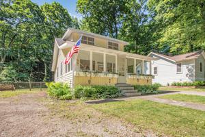 2482 Eagle Lane