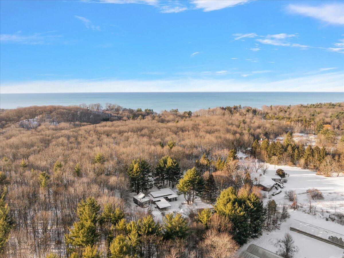 Image 2: 23-18830 77th St, South Haven, MI -20