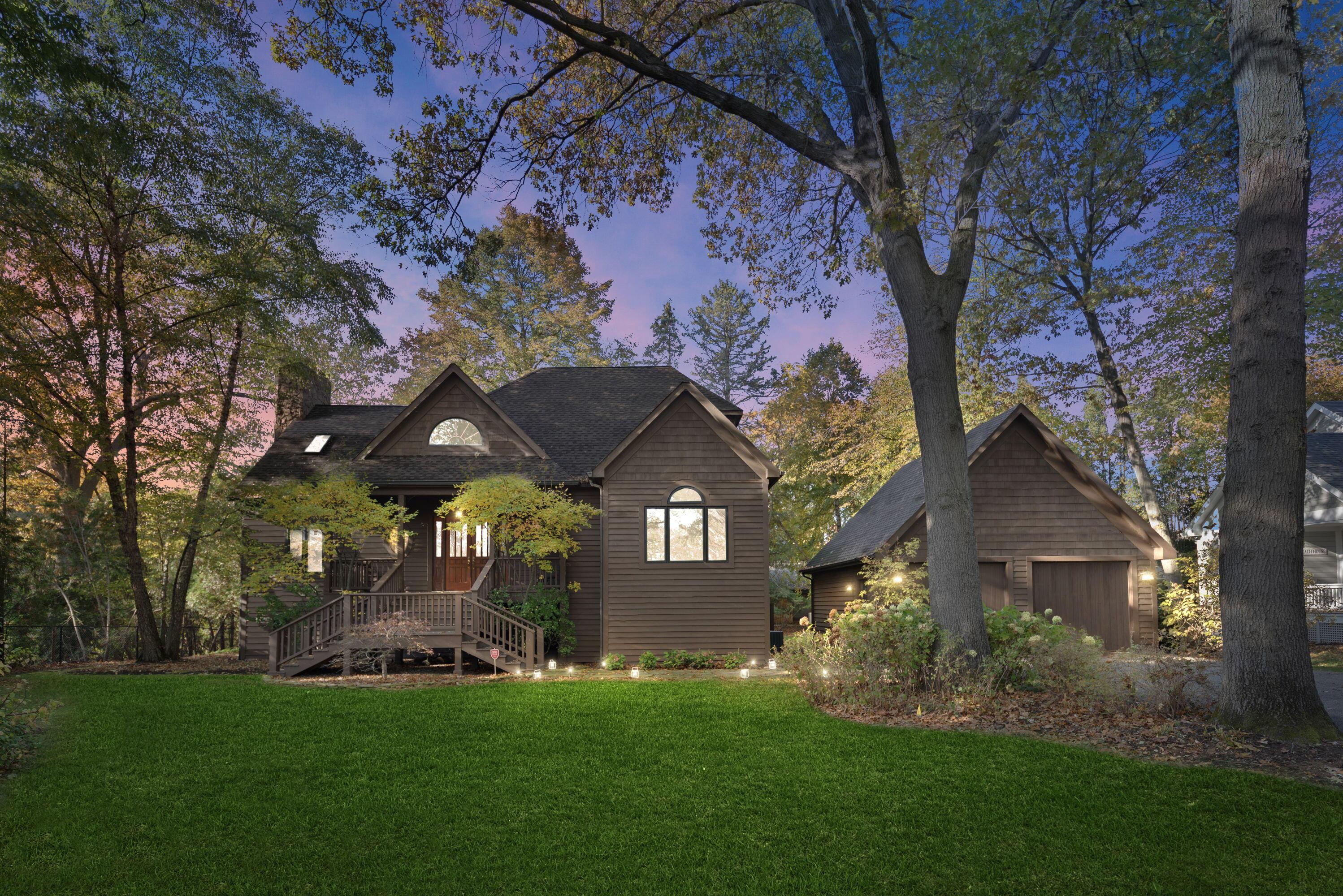 Image 1: 1_DavidYeeDDP_7474DTE