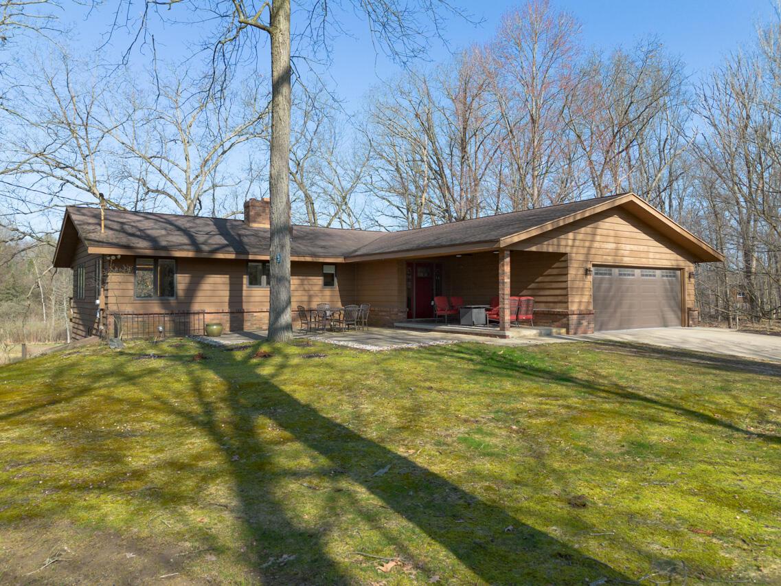 Image 1: 10989 East DE Ave-3