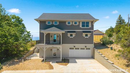 6401 Lakeshore Drive