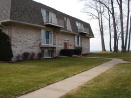 3616 Lakeshore Drive