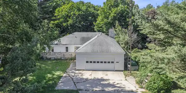 8183 W Cleveland Road