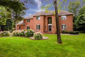 2944 Sundance Path