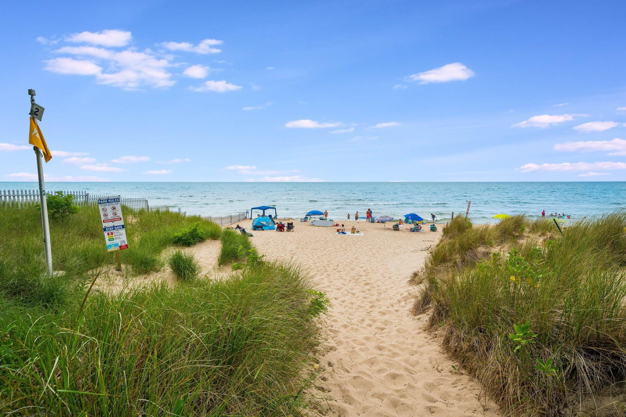 Image 2: Oak Beach 3