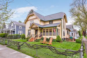 354 Kalamazoo Street