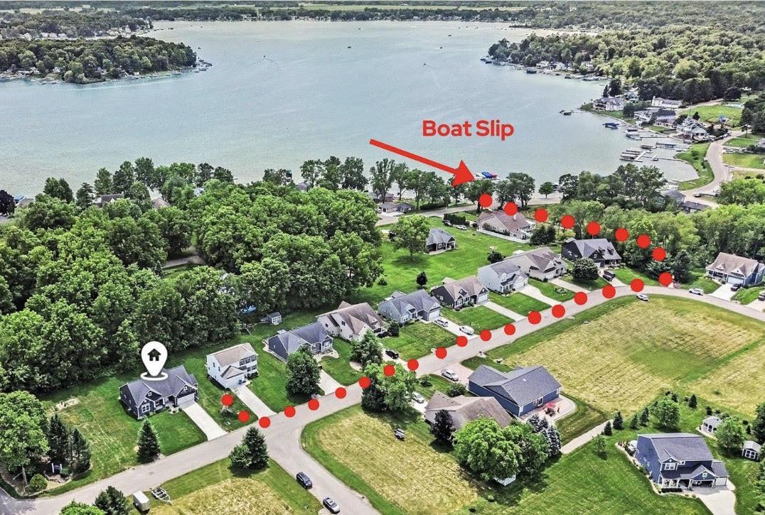 Image 2: Boat slip