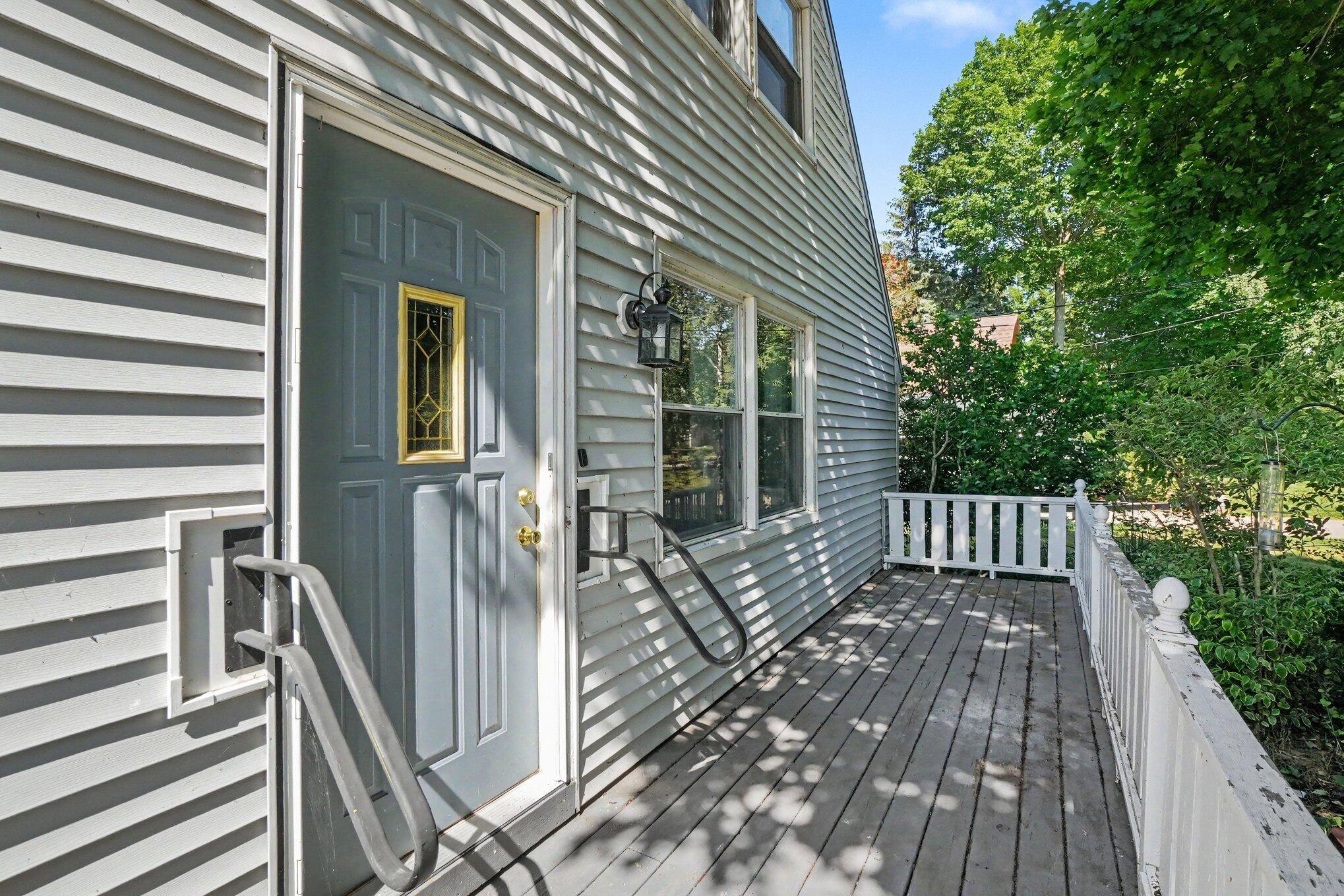 Image 3: 003_file_8393