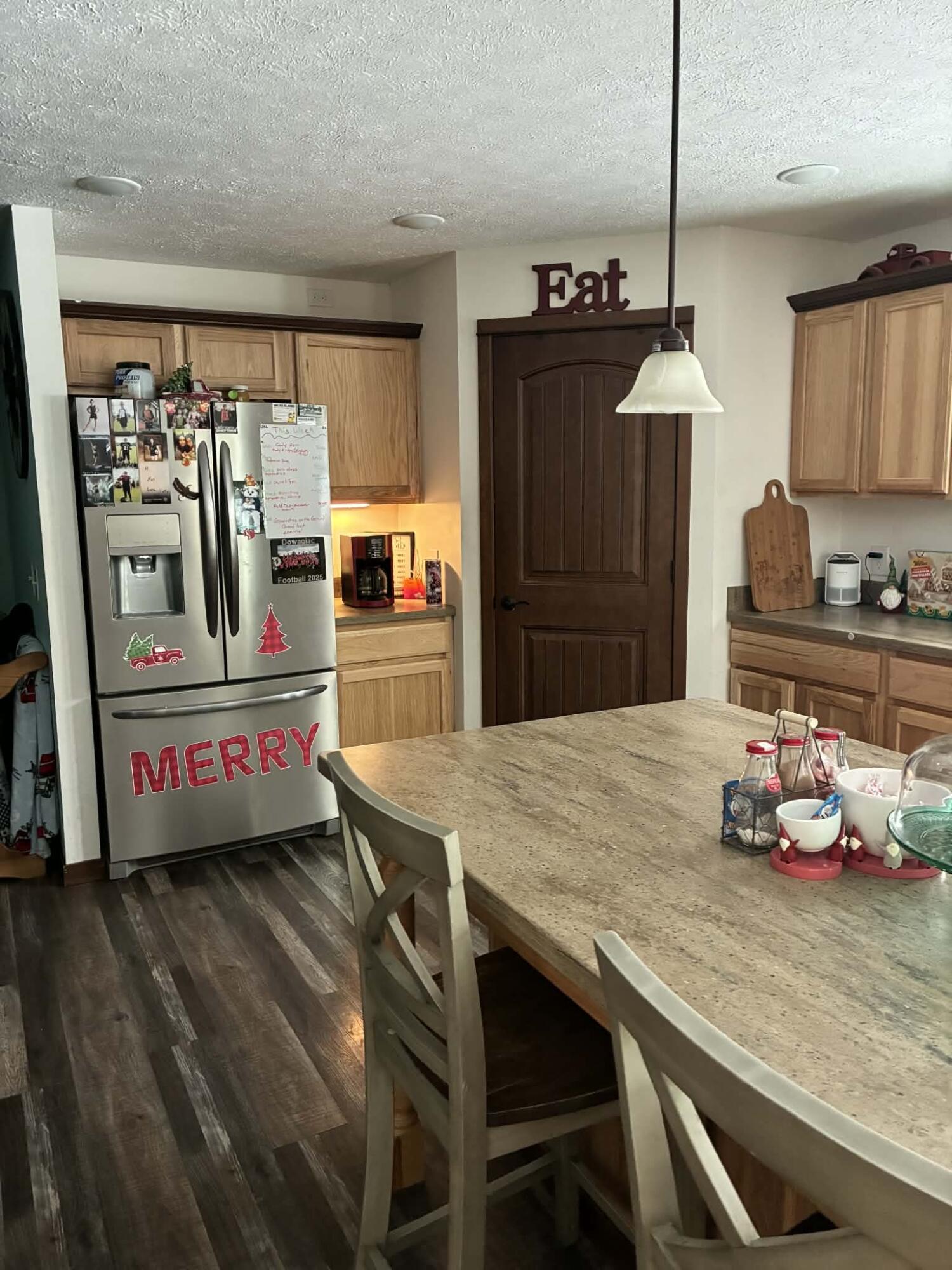 Image 2: Kitchen 1