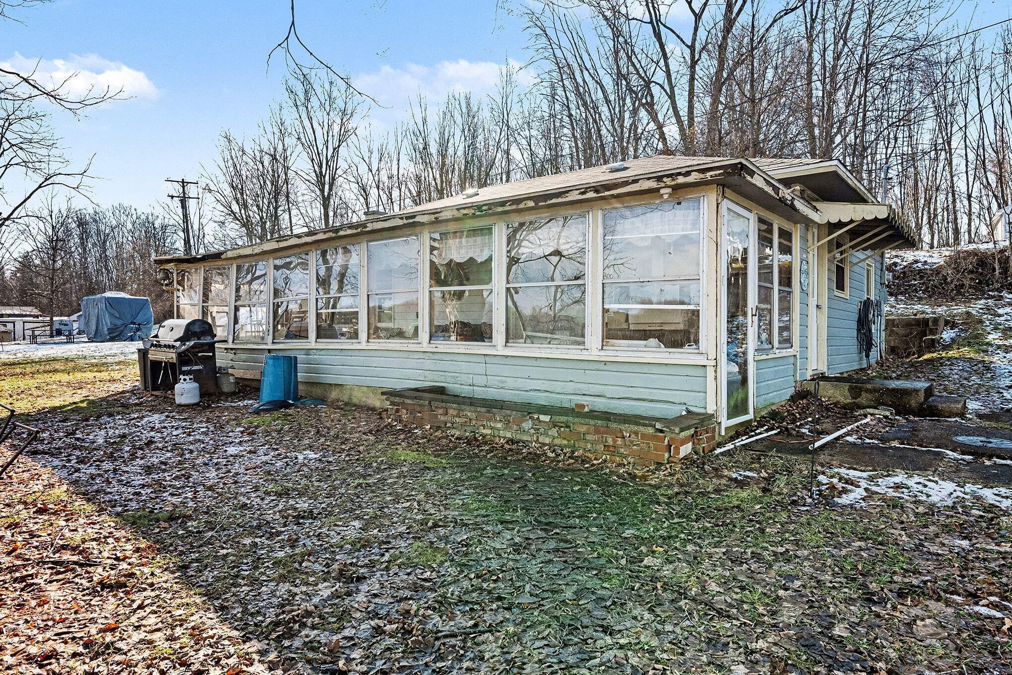 Image 3: 002_file_3358