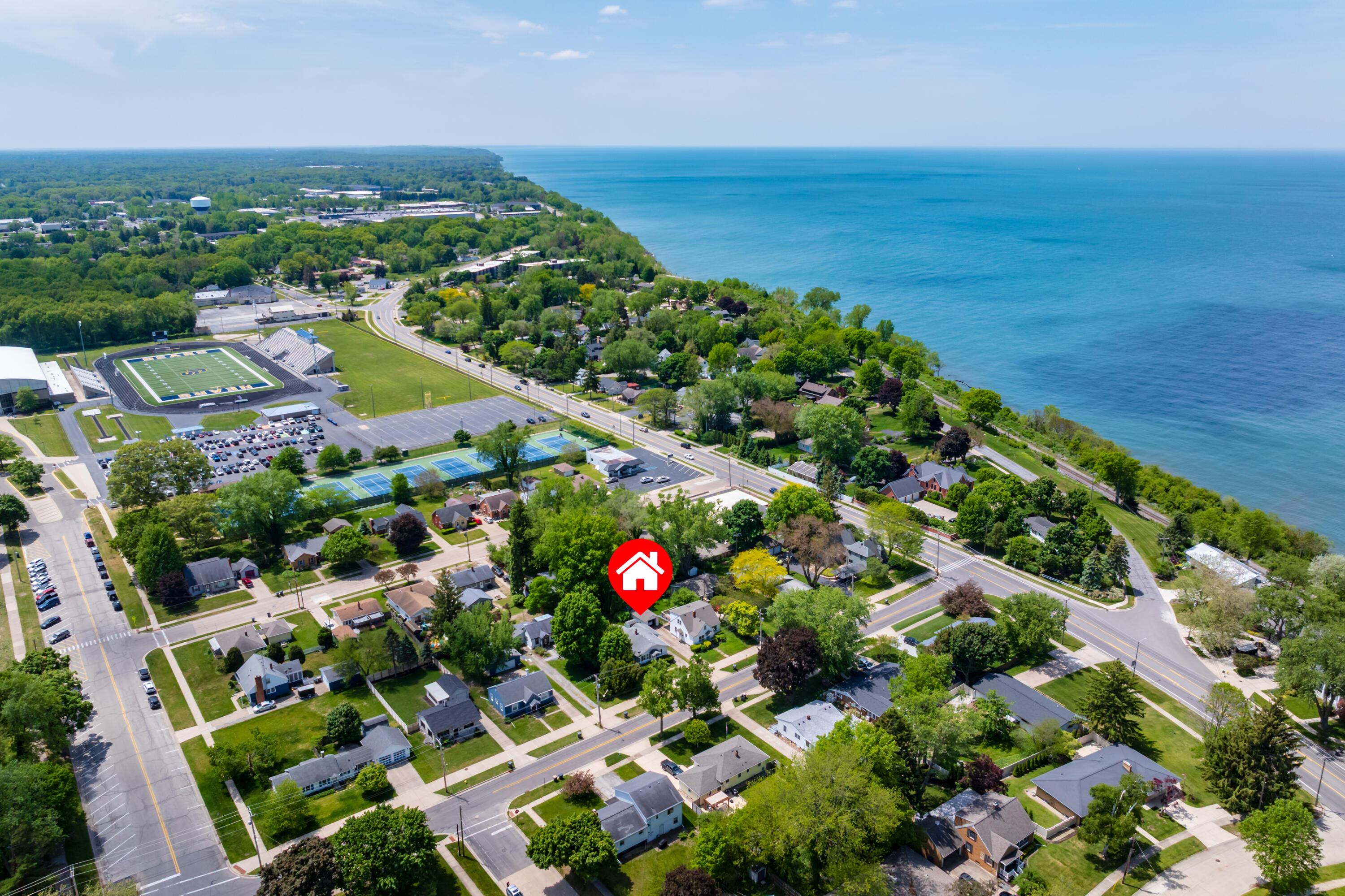 Image 4: Wallace Ave 314 St Joseph 49085-39