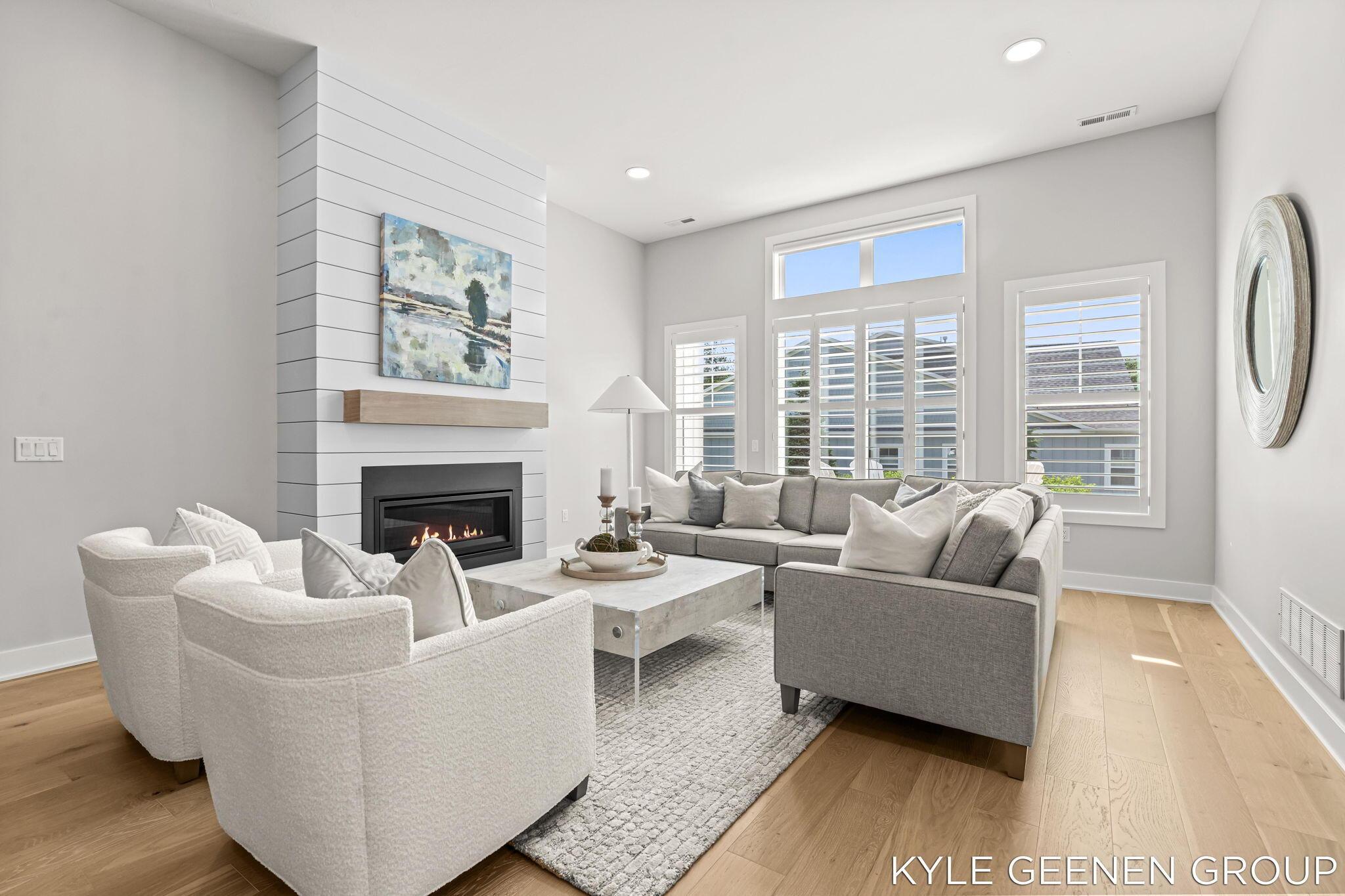 Image 4: 13-web-or-mls-Project_20260606_6236