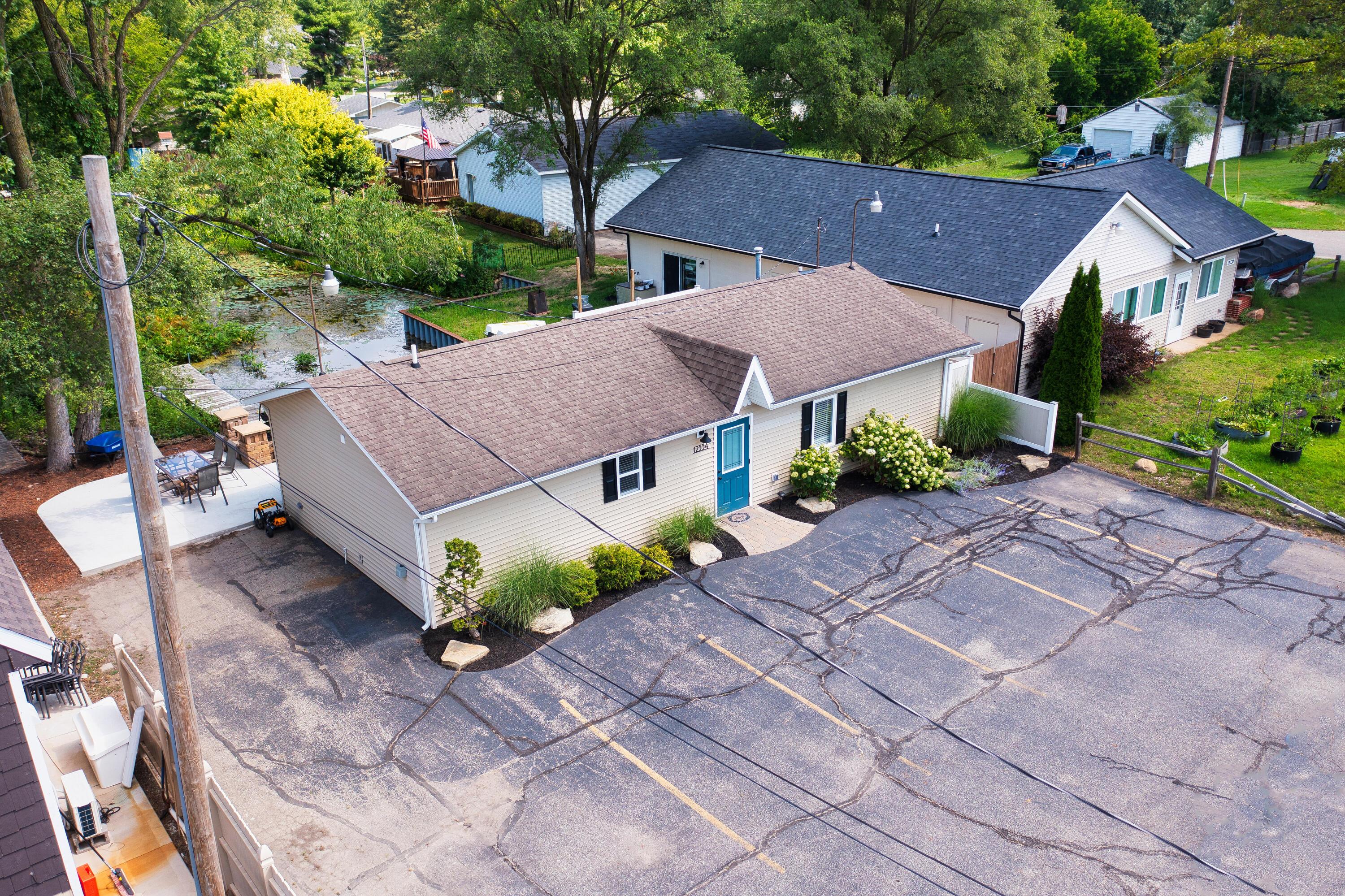 Gun Lake Homes For Sale In Shelbyville Mi at Ryan Reed blog