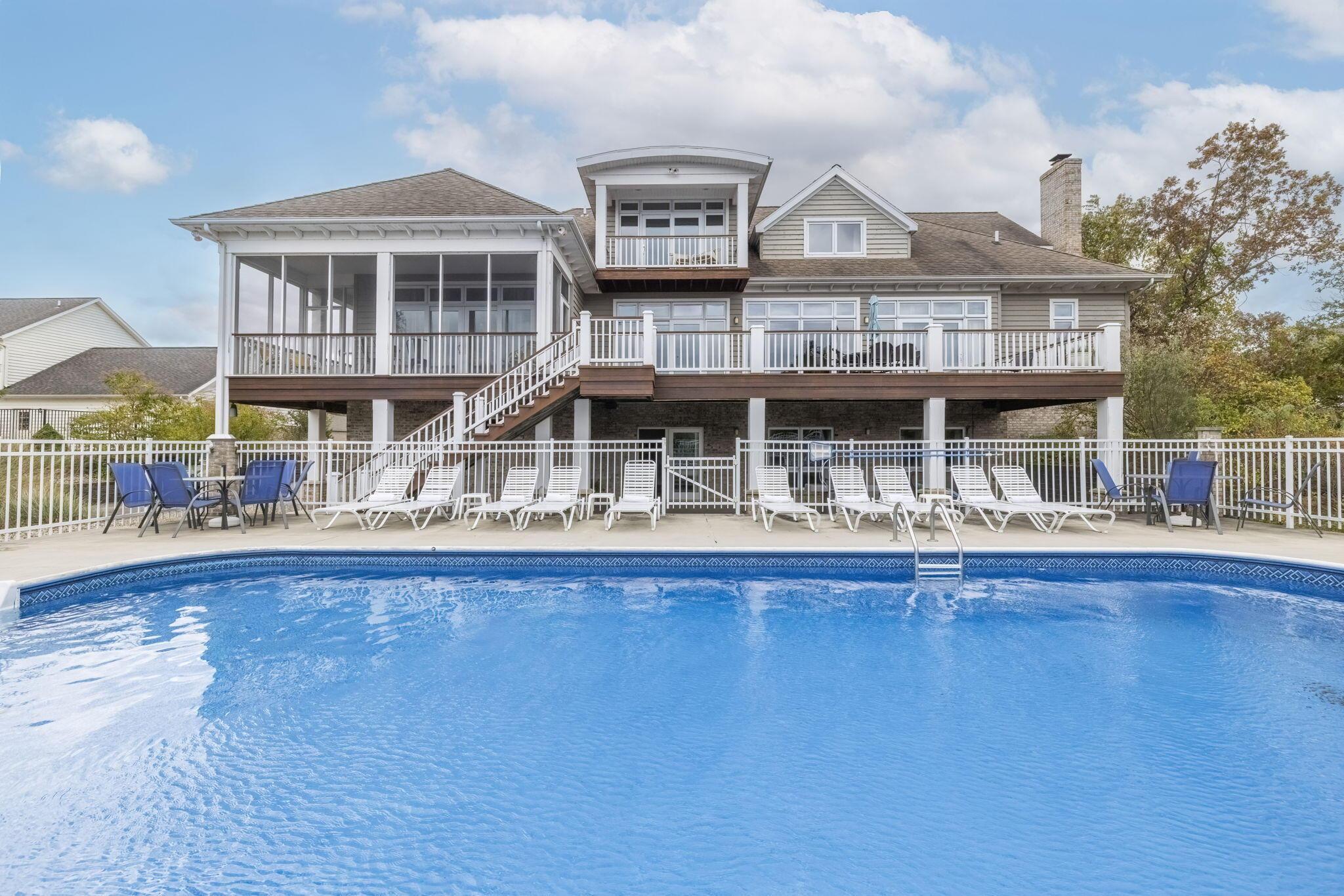 Image 2: 51111 Main Drive