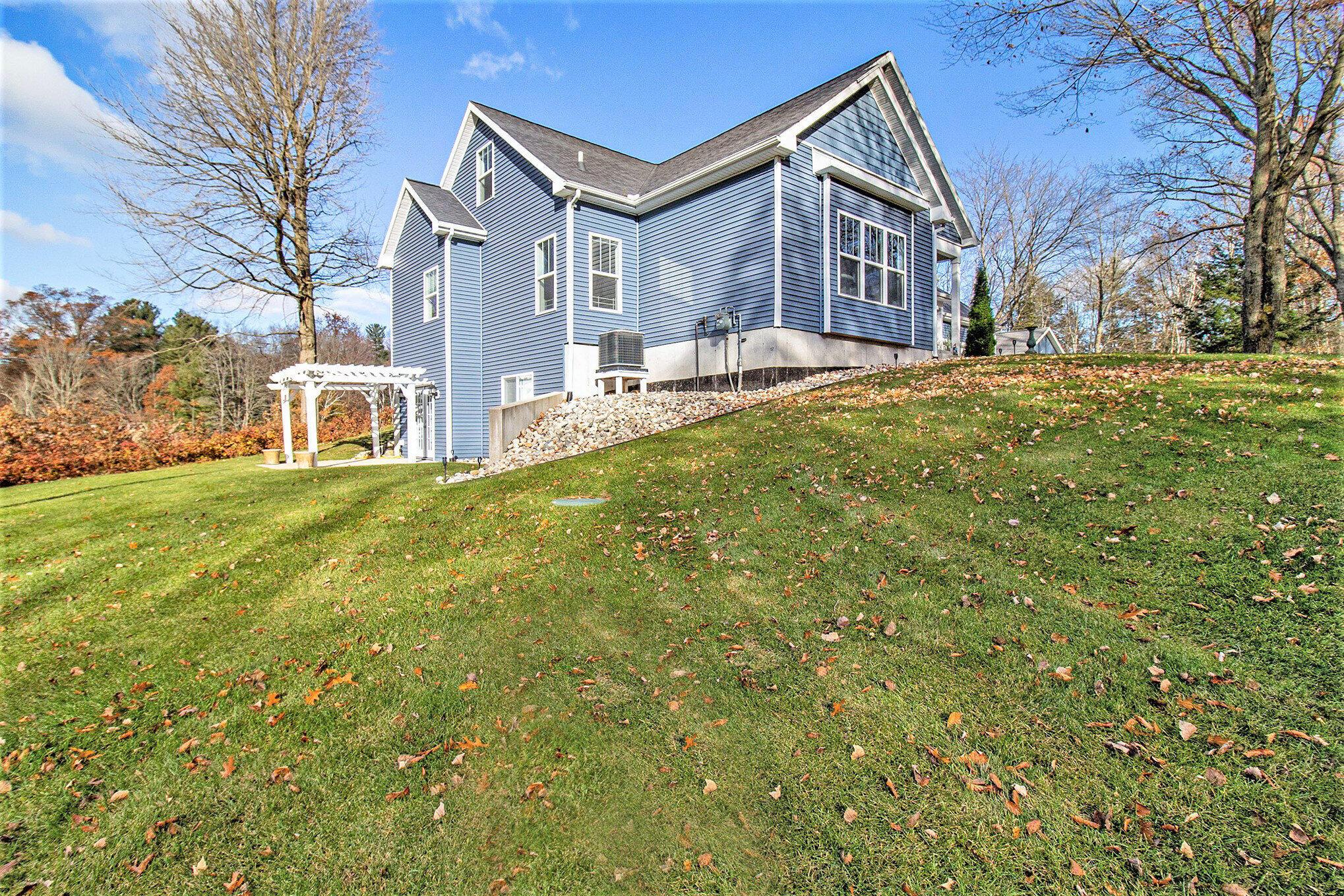 Image 3: 046_5r6a3392_302