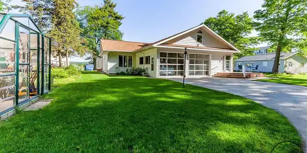 5788 South Shore Drive